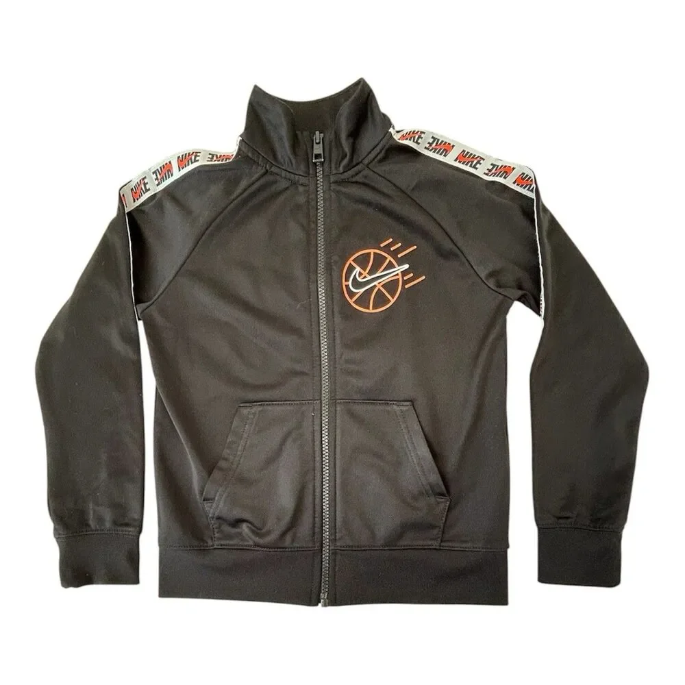 NWOT Nike Basketball Track Jacket - Size 6-7 Years (116-122 cm)